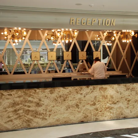 Port River & 5* Сіде