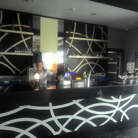 Port River & 5* Сіде