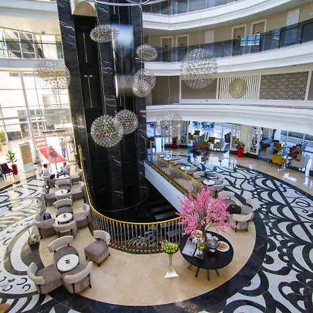 Port River & Готель