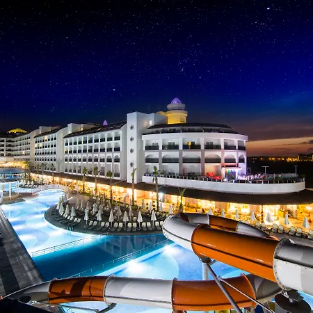 Ξενοδοχείο Port River & 5*