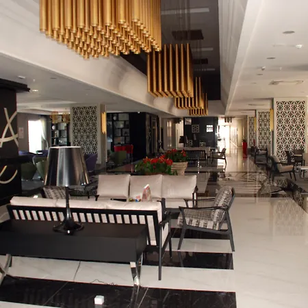 ホテル Port River & シダ