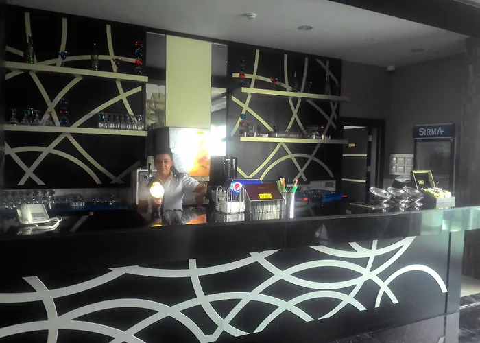 Port River & 5* Side