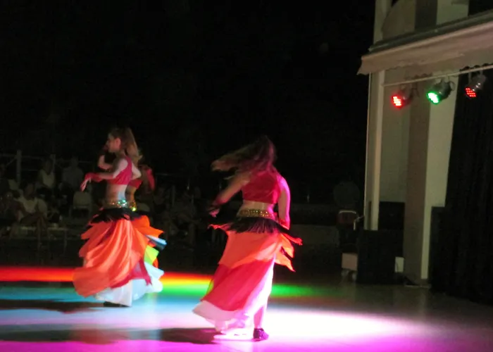 Port River & Отель 5*