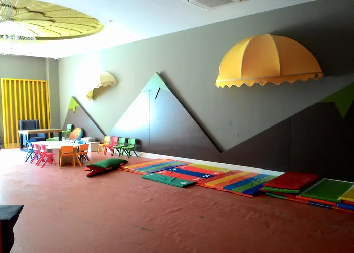 Port River & Отель 5*