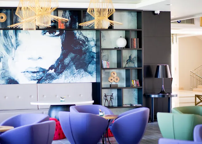 Port River & Hotel 5*