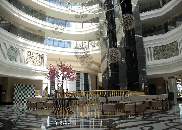 Hotel Port River & 5*